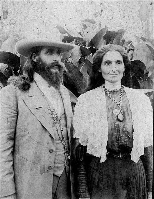Benjamin And Mary Purnell, Founders Of The Israelite House Of David, Photographed Here In 1910